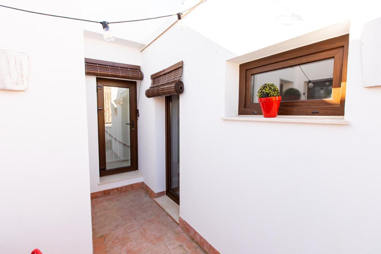 El Palomar Apartment Sevilla Bagian luar foto